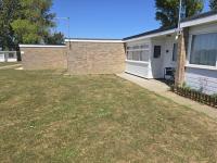 115 Modern South Facing Chalet on Sunbeach in Scratby Near Great Yarmouth - B&B Scratby