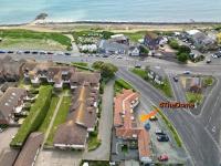4 The Dome, Barton on sea - Where Comfort Meets the Coast - Ferienwohnung Barton on Sea