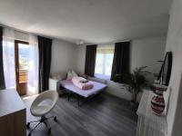 Spacious Room in Modern Flat - Bed and Breakfast Innsbruck