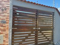 Casa com piscina climatizada em Itanhaém! - B&B Itanhaém