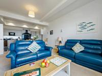 3 Bed in Tenby FB161 - B&B