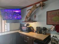 Jake's Bed & Bar - B&B Toivola