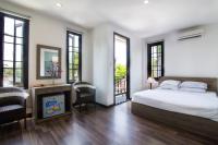 Deluxe Double Room with Balcony
