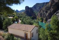 Alojamientos Rio Zumeta - B&B El Morrón