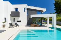 Seasalt Luxury Villas - B&B