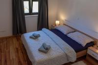 Appartamento con 3 Camere da Letto e con Balcone