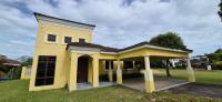 Striatus by Holiday Pool Villa A'Famosa Resort - B&B Gua Sai