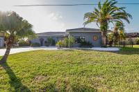 Punta Gorda Paradise 3BR with Water Views & Pool - Bed and Breakfast Punta Gorda