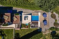 Villa AltaVista - Seaview & Relax with Heated Pool & MiniGolf - B&B Opatija