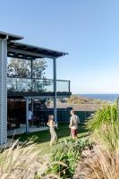 Rennies Beach House - Luxe Coastal Stay - B&B Ulladulla