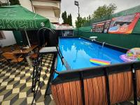 Apartament 2 dormitoare LUX situat la parter in complex ApartHotel Botosani 3 - B&B Botoşani
