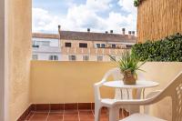 One-Bedroom Apartment with Terrace