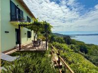 M&S Holiday House - B&B