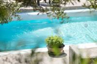 Oka Aqua Paradise - Panoramic Seaview with Pool - Chambres d’hôtes Drépano