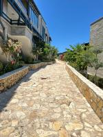 Vila Rina at Aquamarine Residence - Bed and Breakfast Vlorë