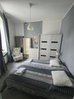 Apartament przy Szkole Filmowej, darmowy parking - B&B