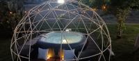 Country Chic Antico Casale - piscina idromassaggio lettini, solarium, cinema experience, wifi, parcheggio - B&B Caiatia