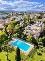 Luxury Penthouse near the Beach - Bed and Breakfast Antibes