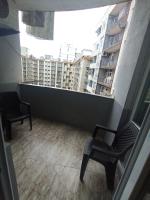 Apartamento de 2 dormitorios con balcón