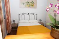 Apartamento de 1 dormitorio con bañera de hidromasaje