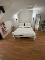 1 bedroom house, Seven Sisters, Tottenham - B&B Londra