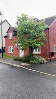 Modern & spotless property with easy commute to London, Birmingham, MK, etc - B&B Hardingstone