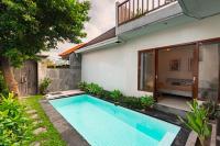 Deluxe Double Room (2 Adults + 1 Child)