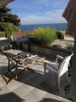 Eole 1 Maison familiale vue sur mer - B&B
