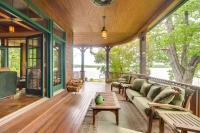 Luxe Family Home on Orange Lake with Private Dock! - B&B Newburgh