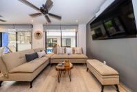 Luxury Stay Private Pool and Movie Theater Retreat - B&B Tulum