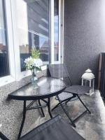 Neo Retro - Bed and Breakfast Jelenia Góra