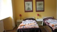 Pałac Jastrowiec - B&B