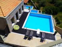 Panoramic view villa L with private pool