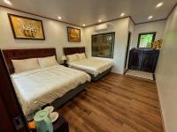 Familienzimmer mit Bergblick