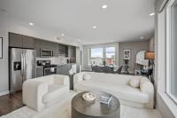 Modern Luxury Oasis in WEHO Hollywood Sign Views - Chambres d’hôtes Los Angeles