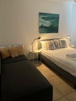 Economy Triple Room