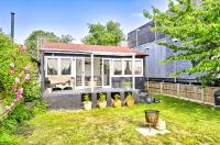 Idyllic Riverside House on the Thames - B&B Sunbury-on-Thames