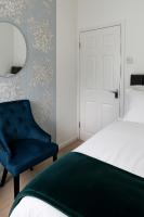 Elegant & Cozy 3 Bed End Terraced Stay - B&B Northfield