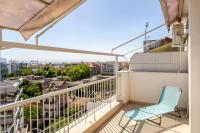 Thessaloniki Gem -1 min from Metro - Brand New Flat with View - Ολοκαίνουργιο Διαμέρισμα Με Θέα!! - B&B Salónica