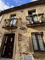 LAS CUATRO CALLES Bis - Ferienwohnung Piedralaves