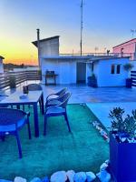 Modern Grey - B&B Néa Michanióna