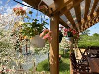 Slana bara glamping - B&B Slana Bara