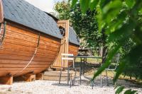 Tonneau en bois insolite au coeur du Charolais - B&B Baron