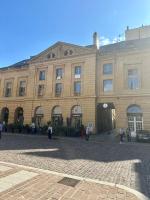 Otentik Noblesse Royal View - Ferienwohnung Metz
