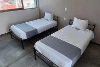 SUITE DALIA, AA, cocineta, baño privado, ubicación - Bed and Breakfast Tepic