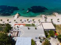 Beachfront rooms Adriatic with breakfast - B&B