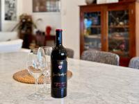 Luxury 2-Bedroom Townhouse in Adelaide CBD - B&B Adelaide