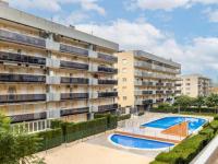CALA BLANCA CON BONITAS VISTAS PISCINA y PORTAVENTURA - B&B La Pineda