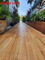 Queen Room with Garden View