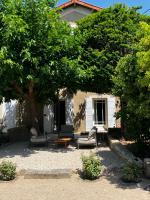 MaisonAdèle - Bed and Breakfast Caromb